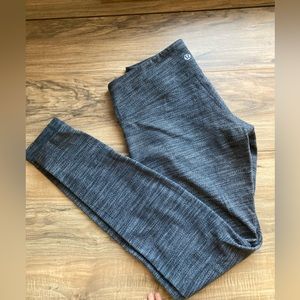 Lulu lemon Athletic leggings gray mid rise